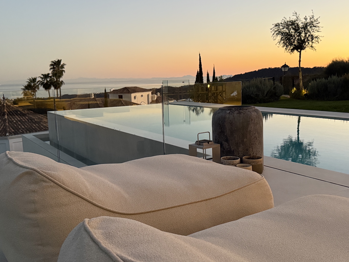 Exclusive Marbella villa with vieuws to Gibraltae