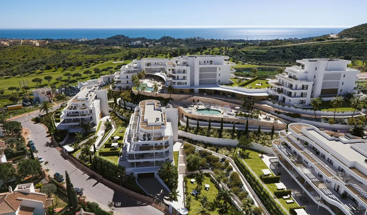 Piscine avec vue mer à 360 by Cordia, Mijas