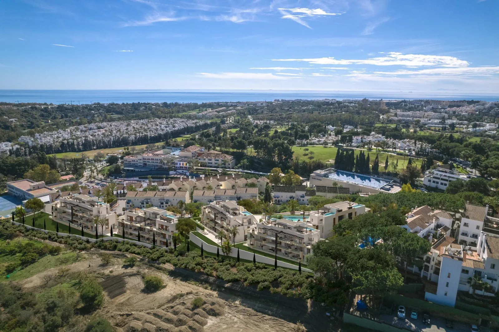 Aloha Forest, programme neuf à Nueva Andalucía, photo 1 sur 60