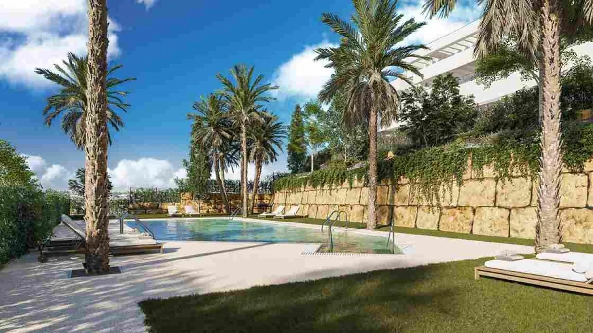 Piscine commune avec jardin à Camarate Hills