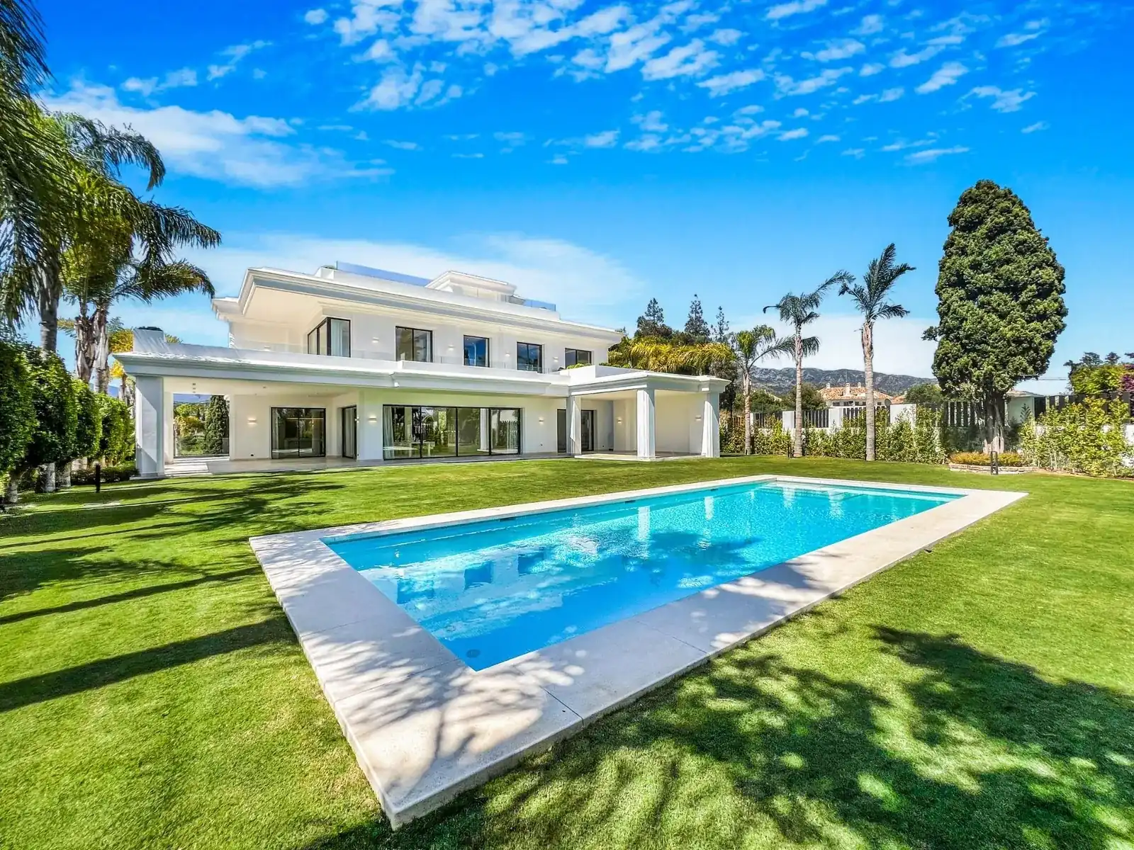Lomas Villas, programme neuf à Nagüeles, photo 1 sur 50