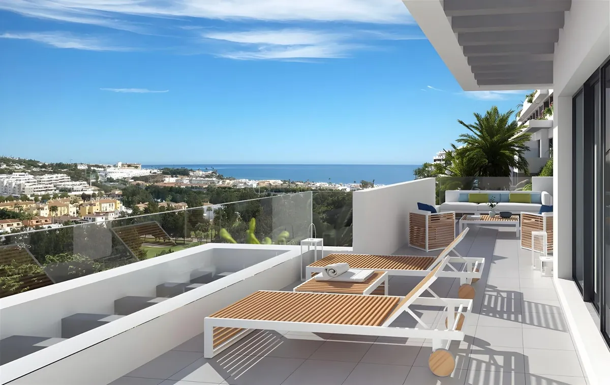 Navigolf Suites II, Mijas 2 Piscine à débordement de Navigolf Suites II au-dessus de La Cala de Mijas