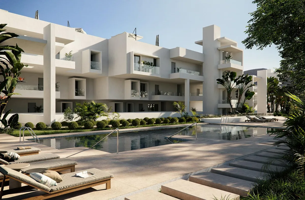 Groot penthouse-terras met privézwembad in The Place, Casares